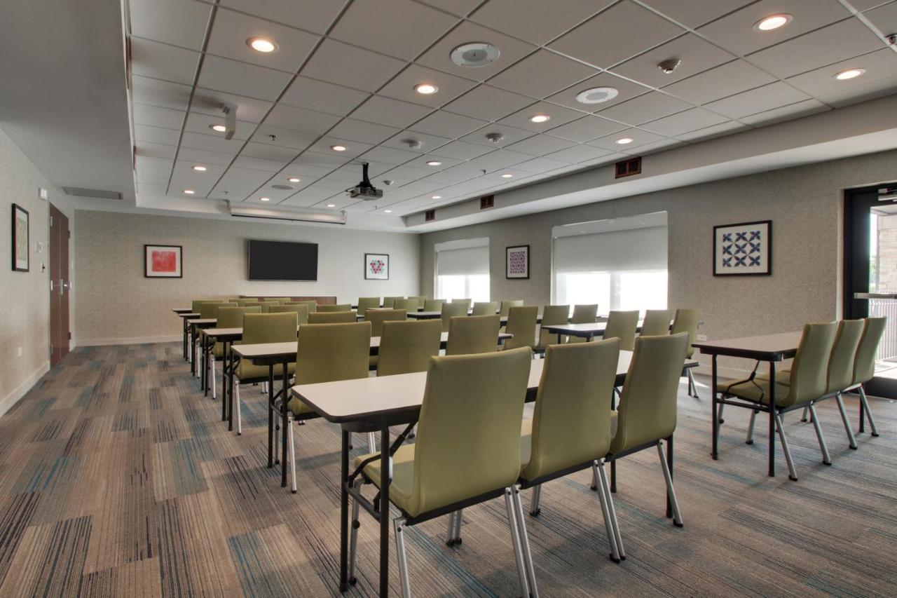 Holiday Inn Express & Suites Aurora - Naperville By Ihg Dış mekan fotoğraf