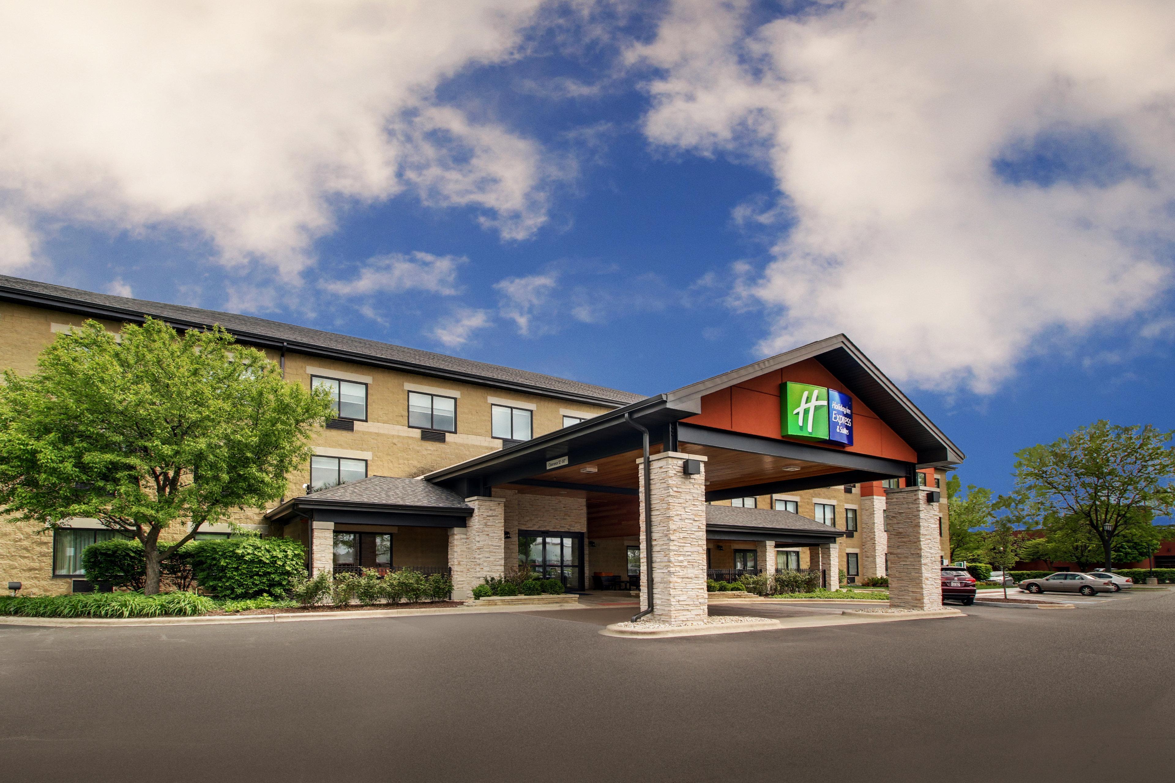 Holiday Inn Express & Suites Aurora - Naperville By Ihg Dış mekan fotoğraf