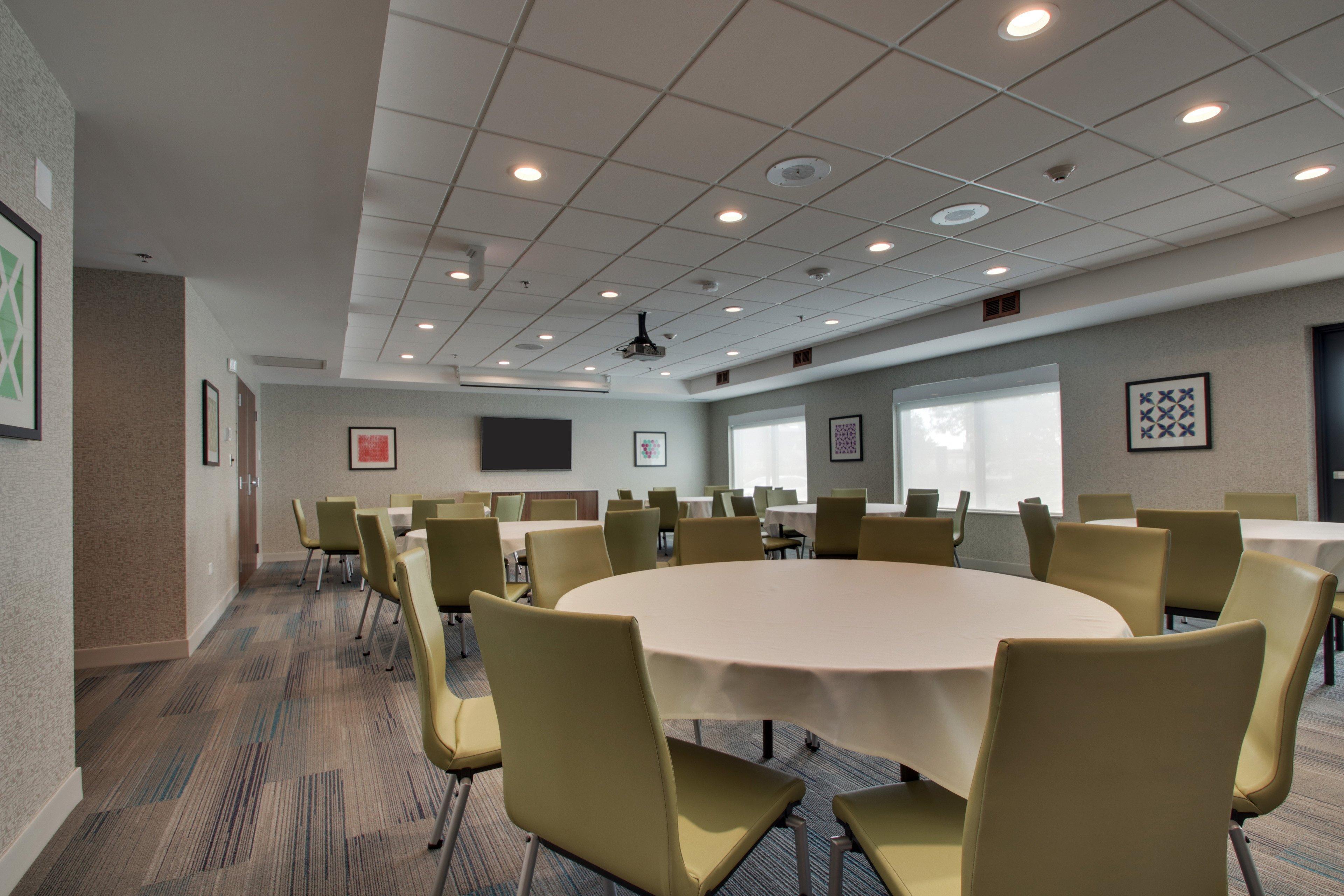 Holiday Inn Express & Suites Aurora - Naperville By Ihg Dış mekan fotoğraf